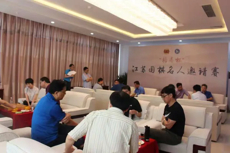 开云体育官网-包含联赛组委会宣布新规则，彻底改变比赛格局的词条