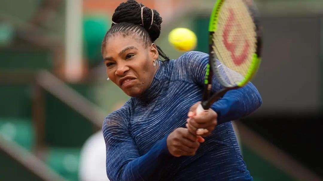 包含橄榄球队主教练发声，誓言带队登顶的词条