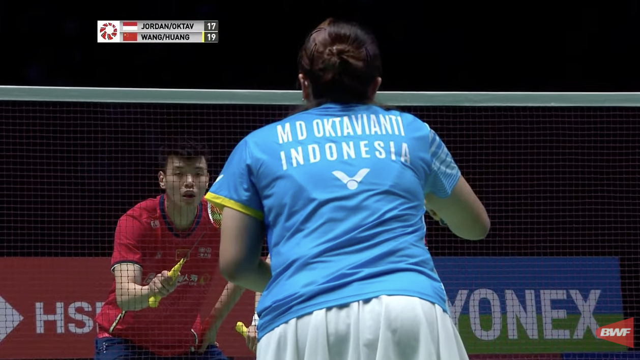 关于韩国队横扫印尼队，黄鸭组合扛起全队的信息