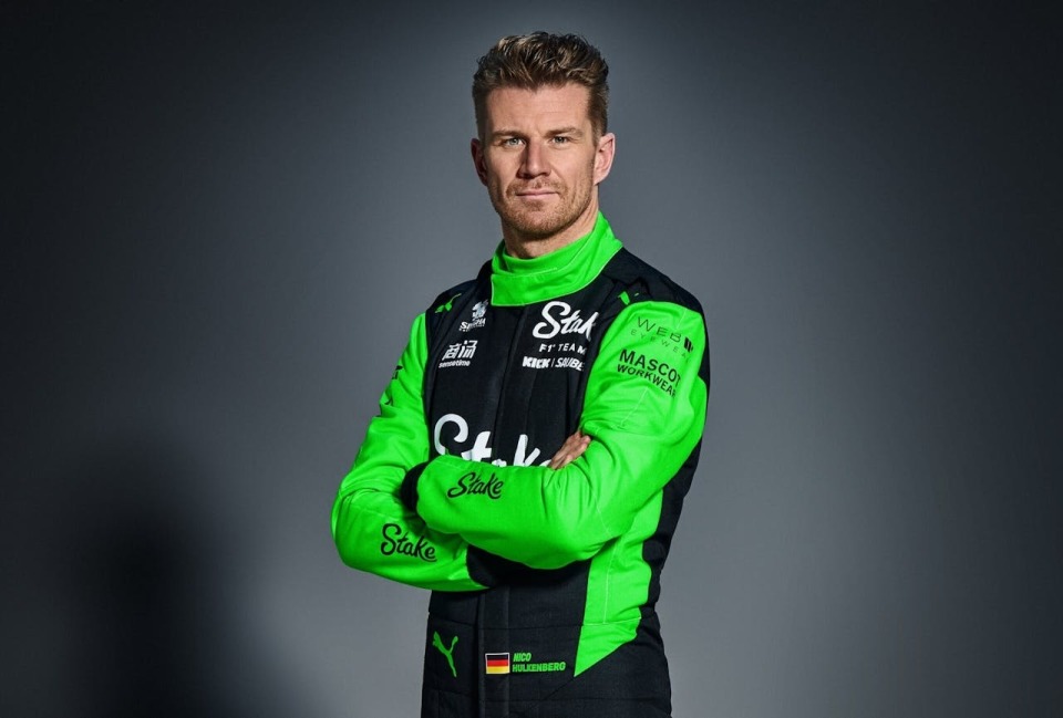 索伯车队逆转梅赛德斯，皮亚斯特里惊艳四座