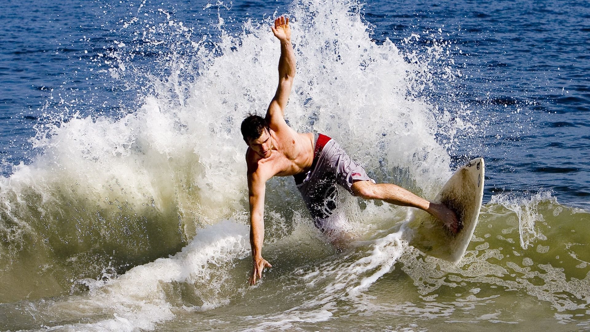 开云体育平台APP-三双王掀翻狼群，浙江双塔锁死内线，一场横跨太平洋的证明之战