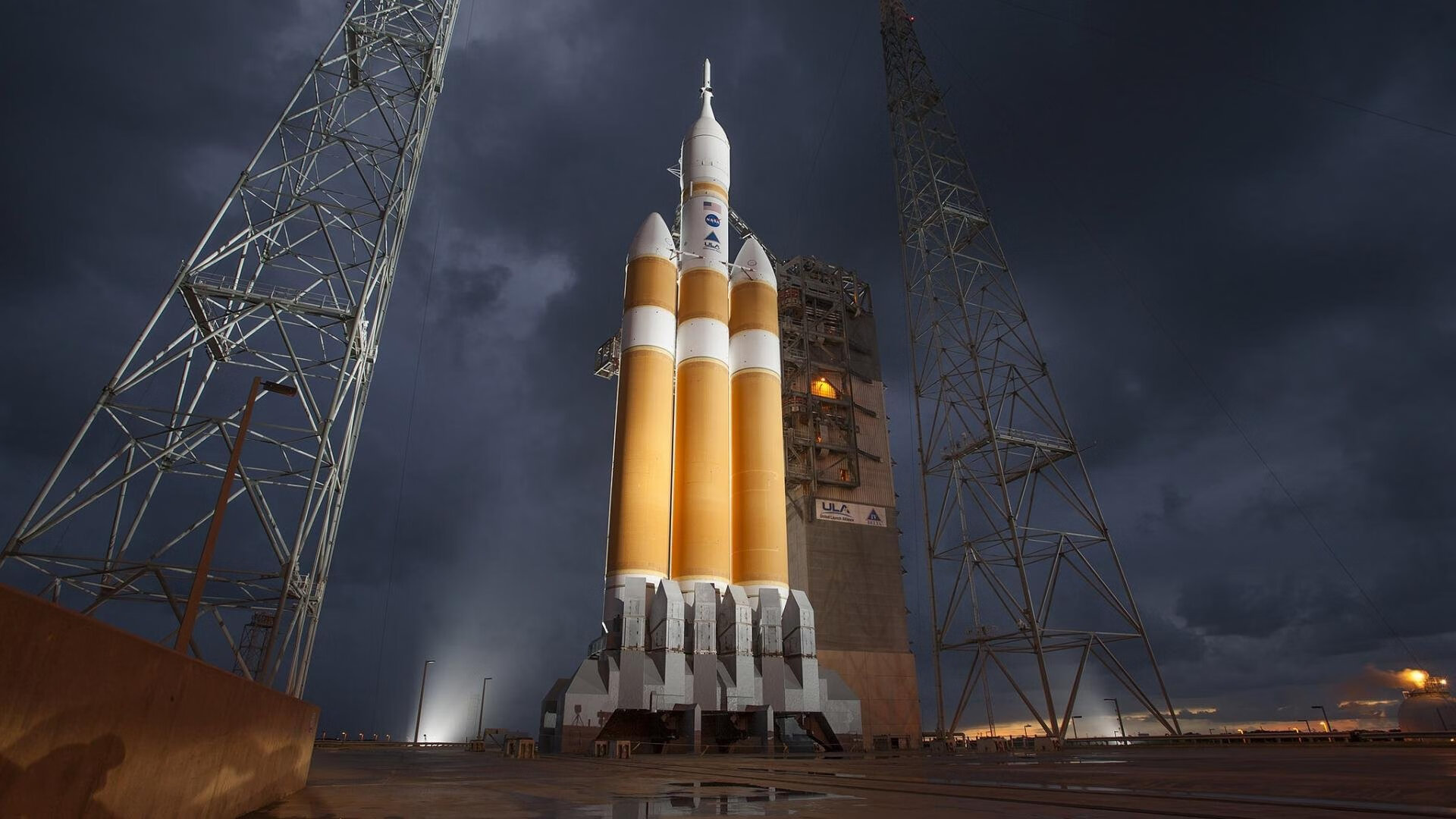 绿茵哲学，从克罗地亚的团队风暴到若日尼奥的个人时区—论足球场上的两种掌控力