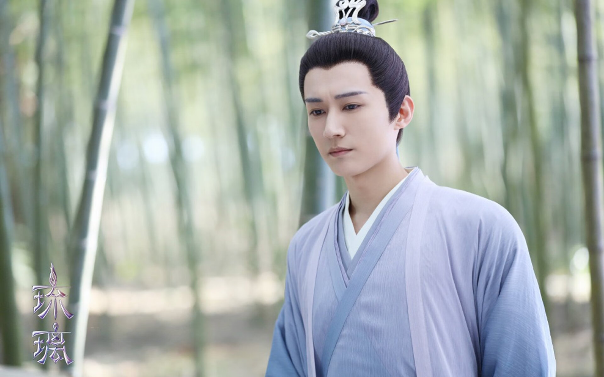 开云体育登录-赛道上的绿茵刀锋，当迪巴拉在F1揭幕战演绎贝蒂斯式压迫美学